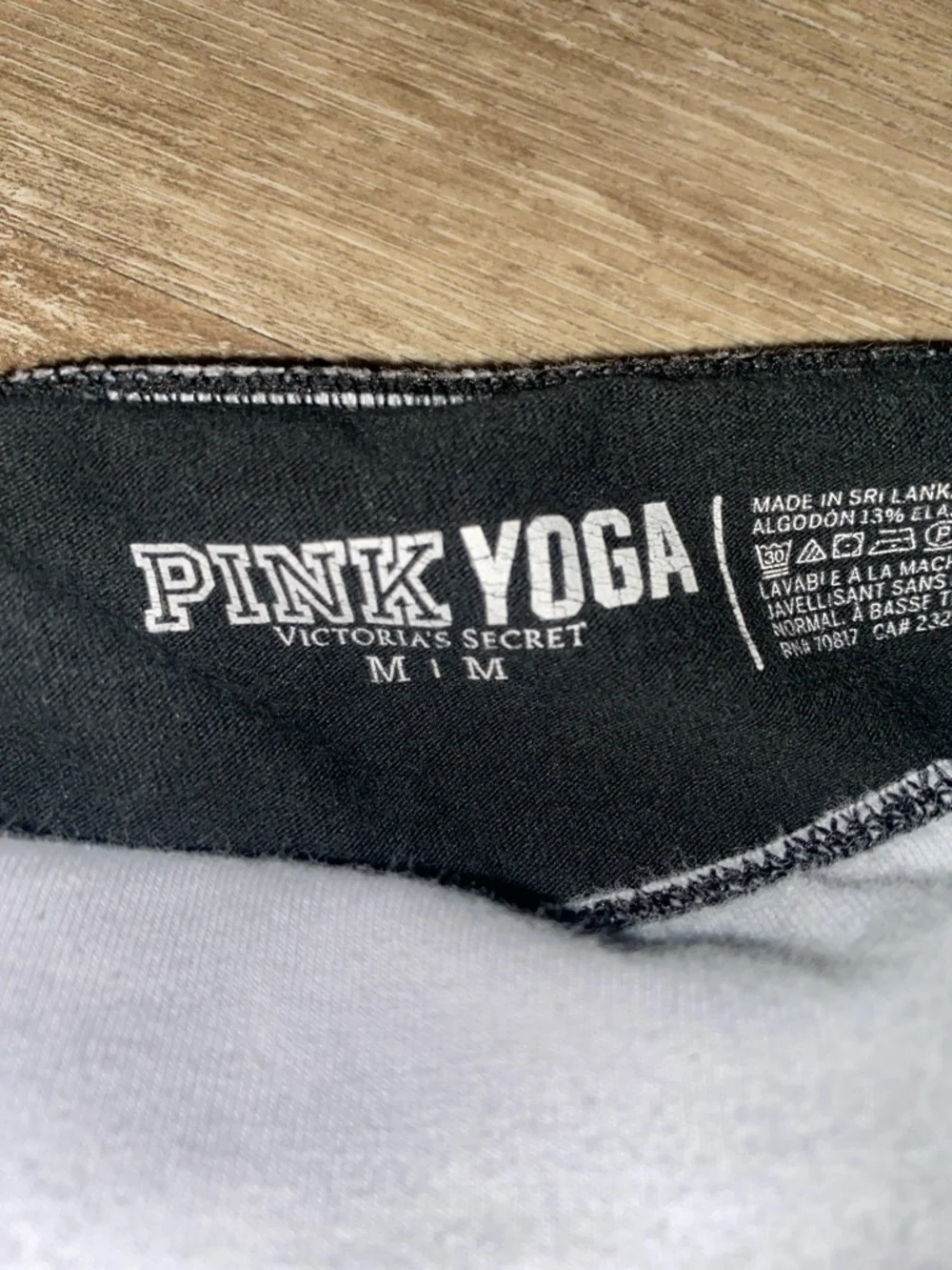 PINK Victoria's Secret Black Leggings with White/Lilac Fold-Over Waistband Y2K - Picture 7 of 7